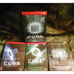 Cube
Cube 2
Cube Zero
- Trilogie Coffret ou Pack 3 Films 5 DVD Vincenzo Natali