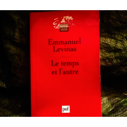 Le Temps et l'autre - Emmanuel Lévinas
- Livre PUF Quadrige 92 Pages
Très bon état garanti 15 Jours
